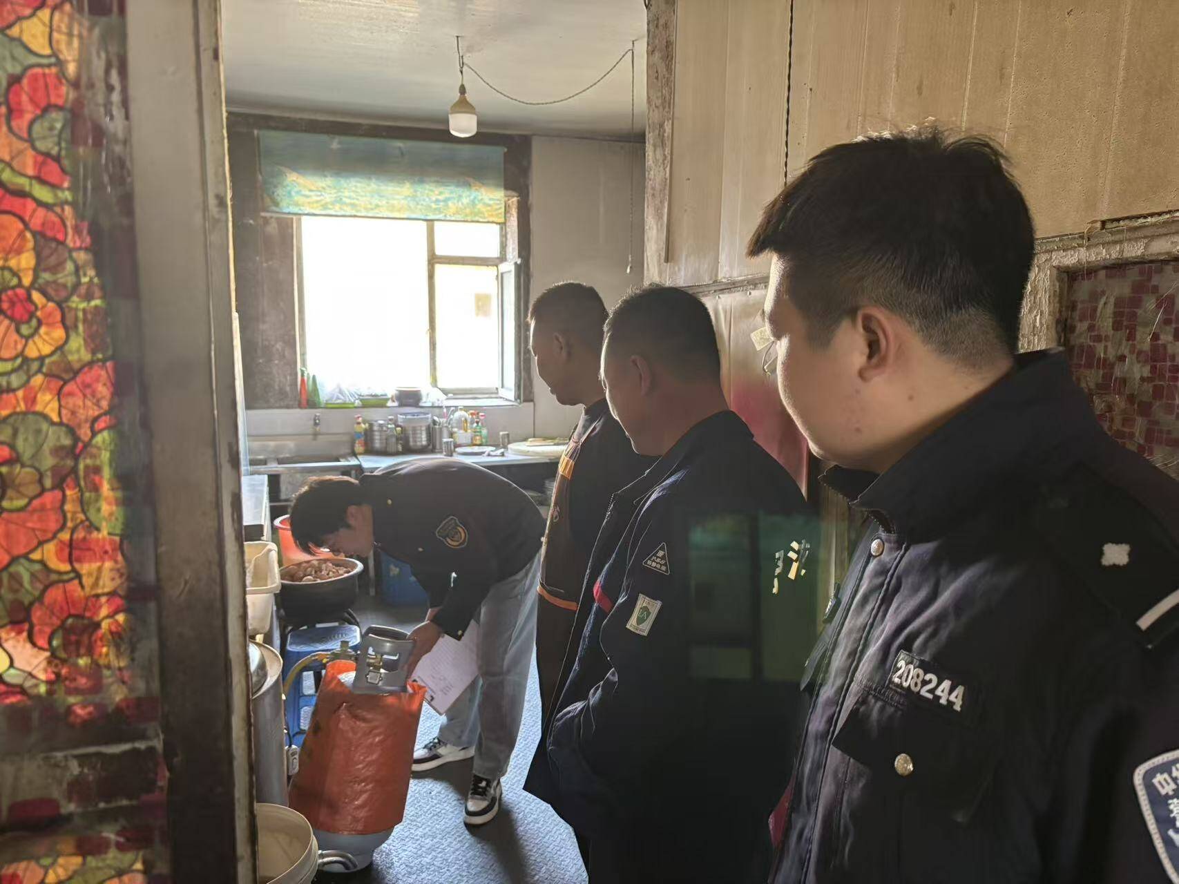 守护&ldquo;双节&rdquo;平安！舒兰法特开展燃气安全检查