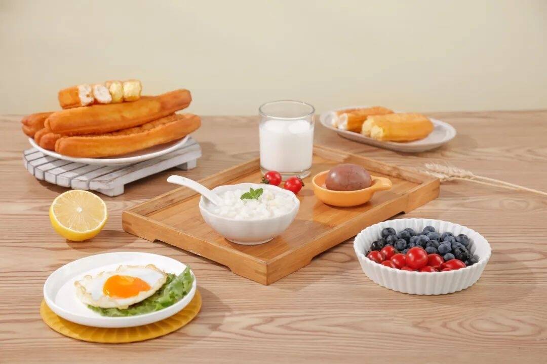 早餐吃够这类食物，真的能帮你控体重、控血糖！