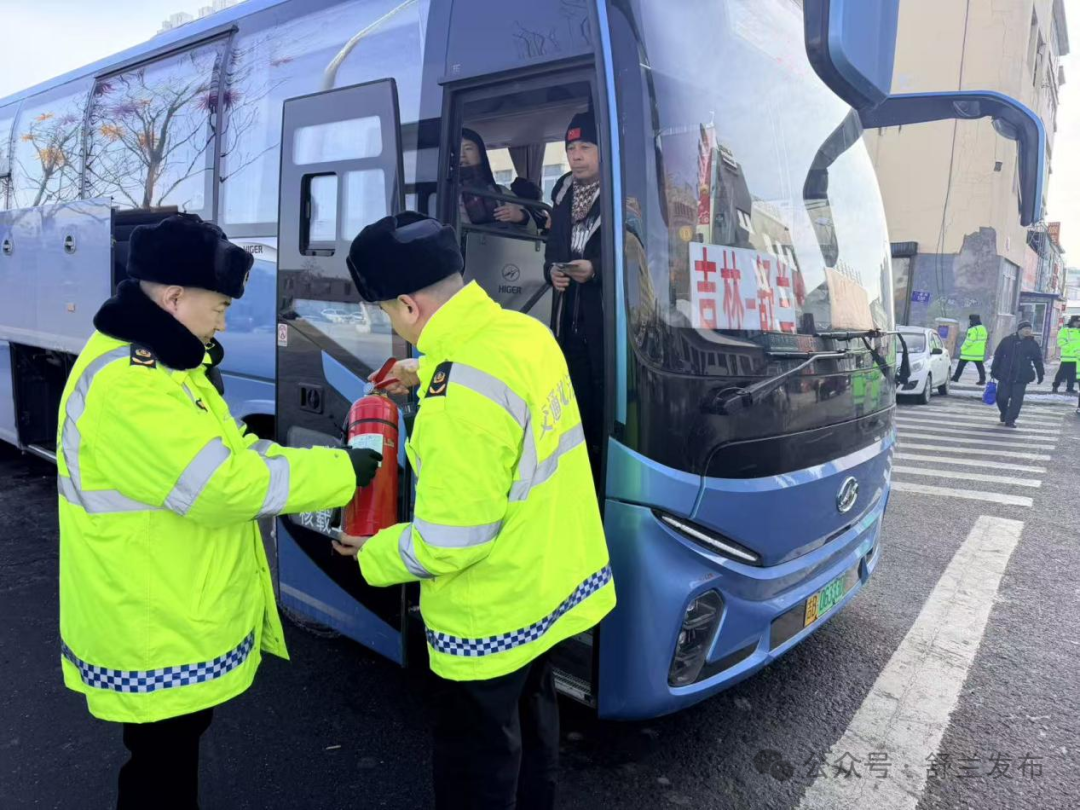舒兰市多点发力强化春运安全管理