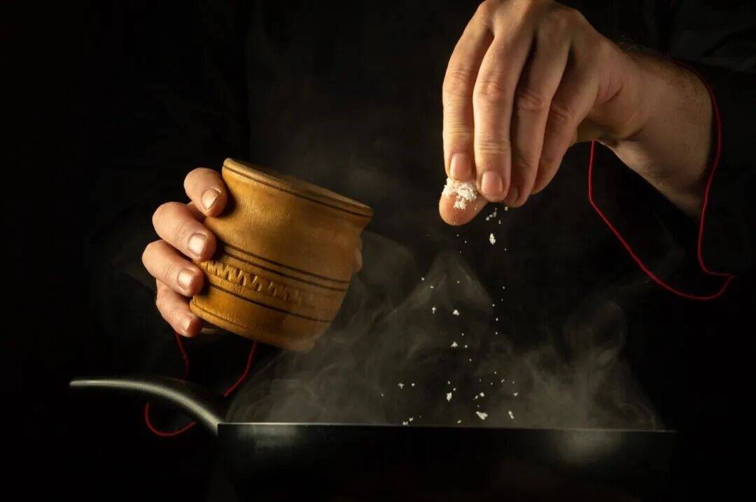 这个&ldquo;隐形增肥帮凶&rdquo;，很多人天天都在吃！（不是糖和油）