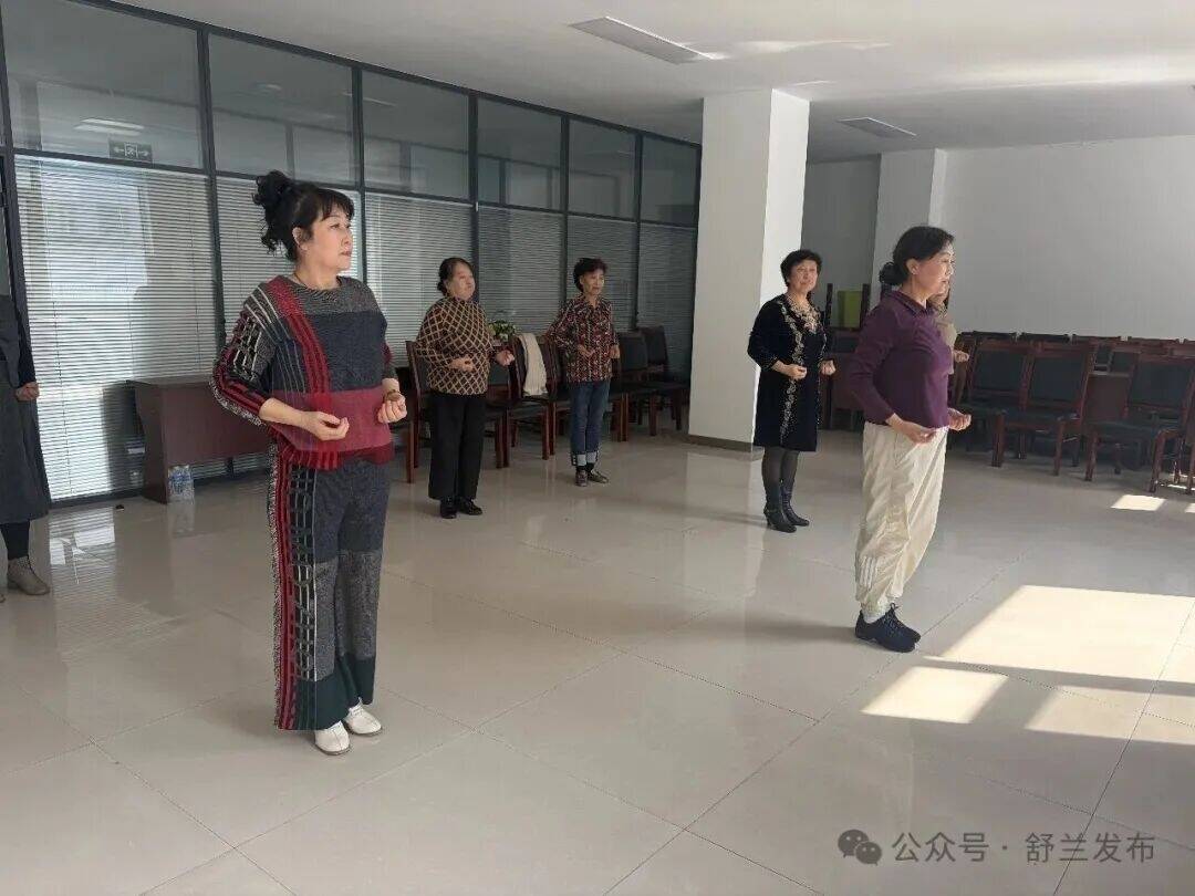 舒兰市南城街道：公益舞蹈课堂进社区
