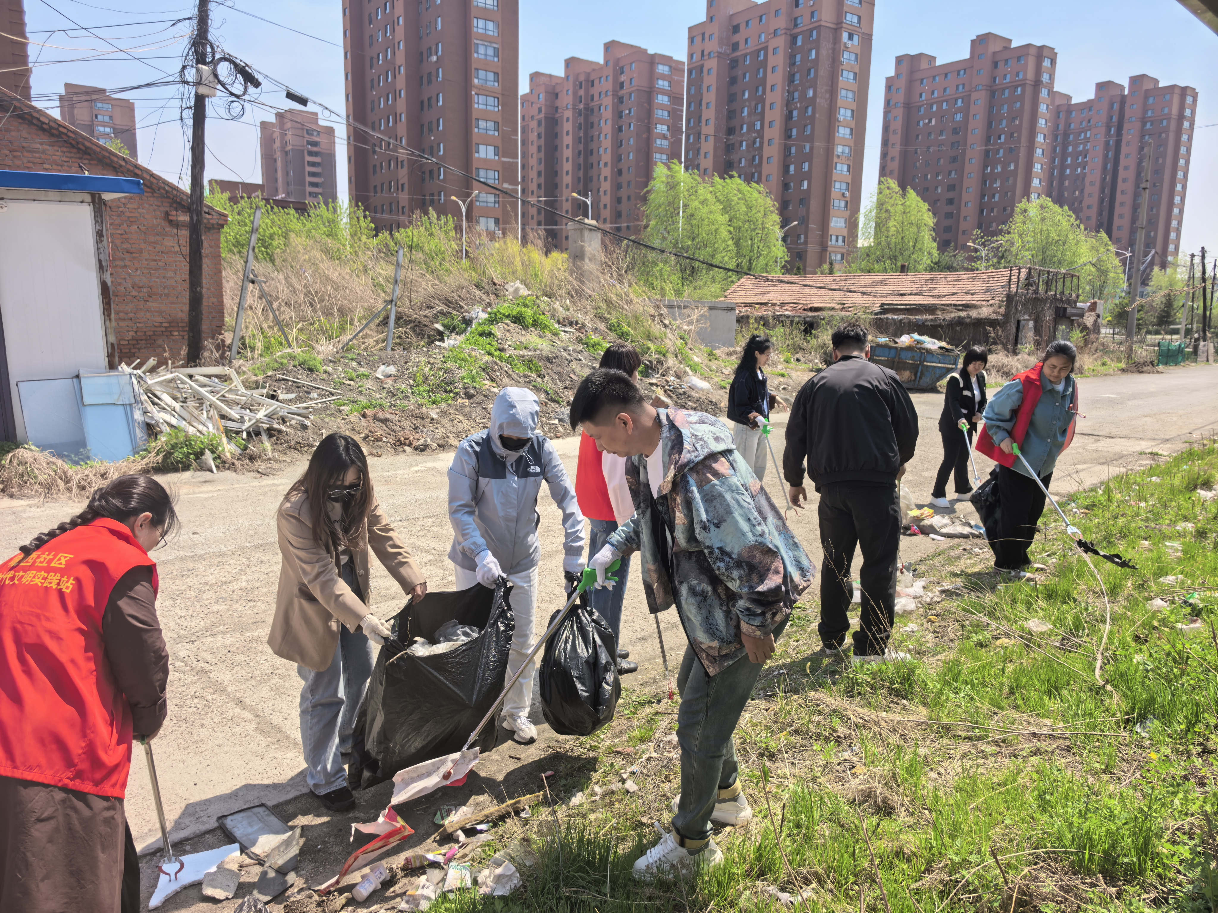舒兰市北城街道：党建领航优环境 志愿服务润民心