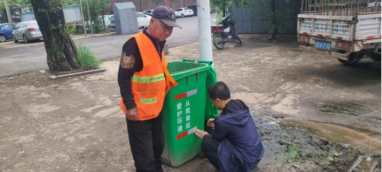 舒兰朝阳：小小反光条 照亮民生路