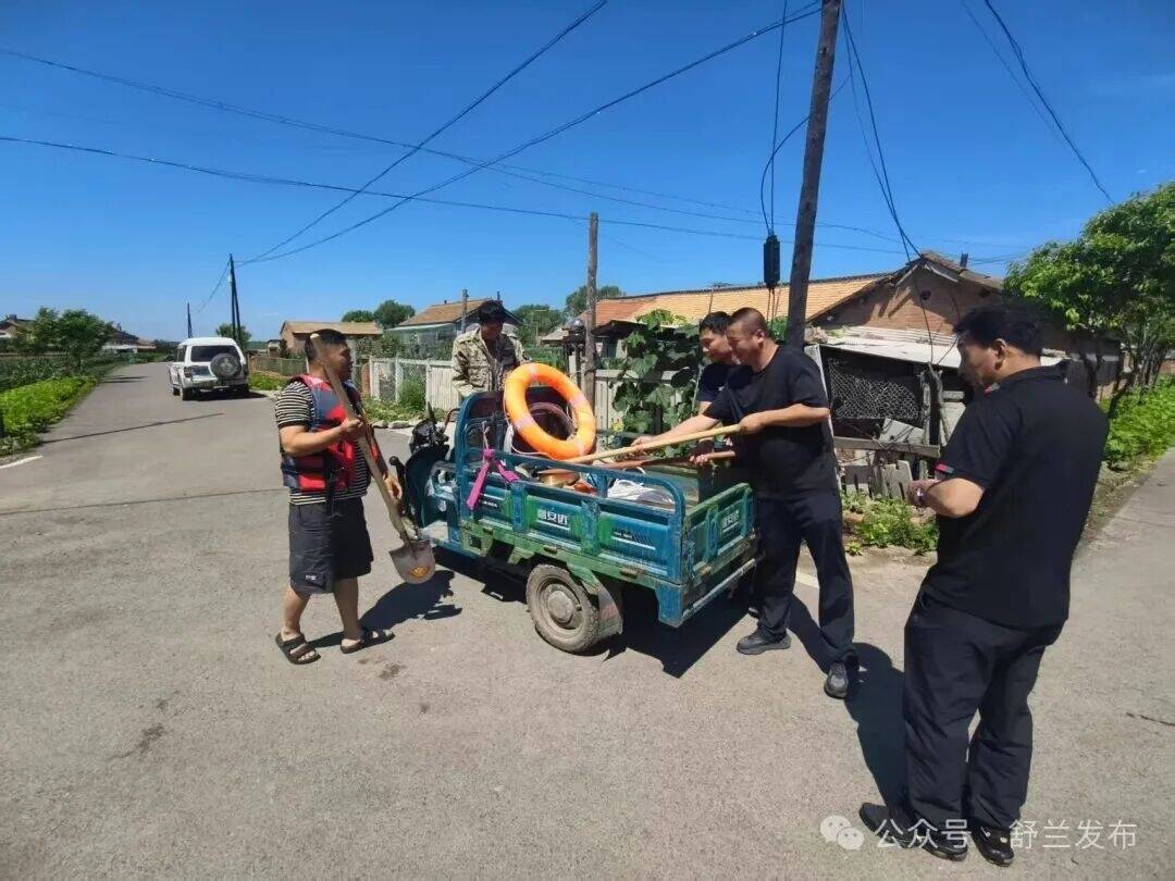 舒兰市法特镇落细防汛举措护群众安全