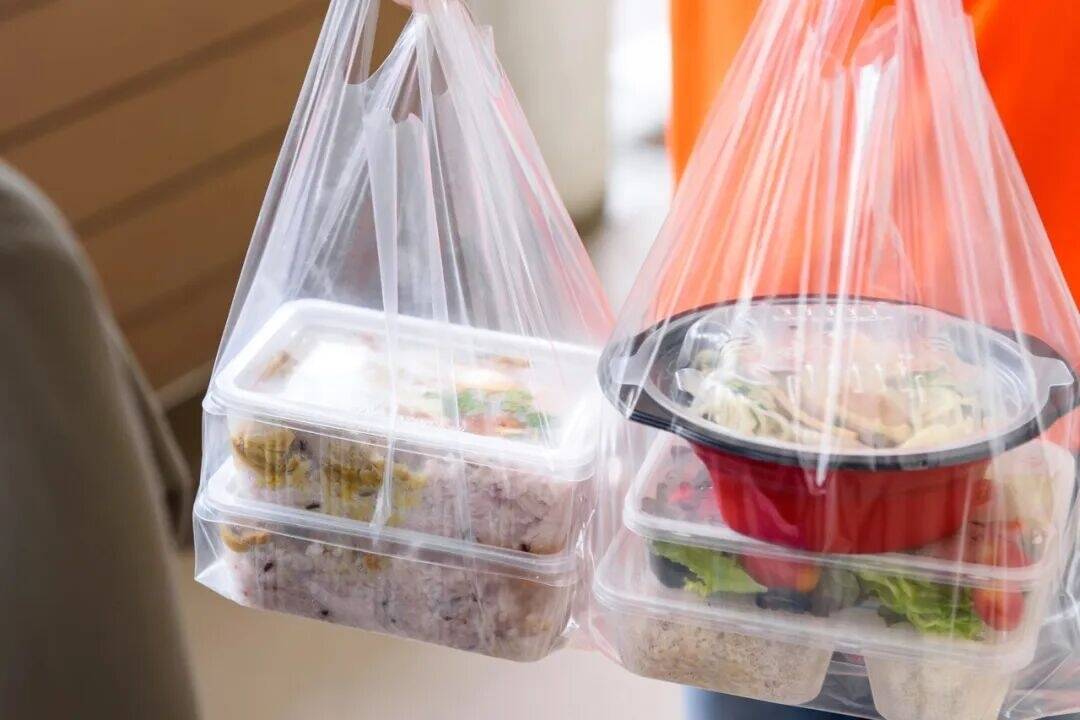 微塑料颗粒可进入大脑！这10大含微塑料的日用品，你要留意哦