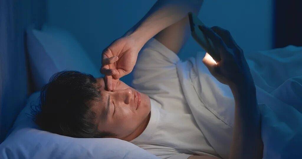 眼睛透支的一个信号，很多人却从没当回事！